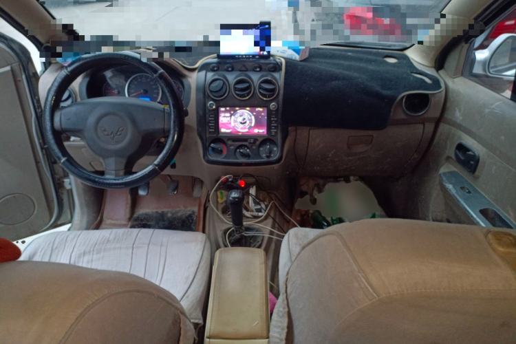 Used Wuling Hongguang 2013 1.5L Comfort Model
