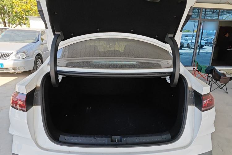 Used BYD Qin L 2024 DM-i 120KM Leading Model
