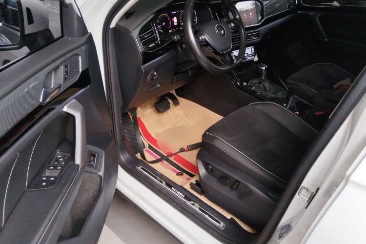 Used Volkswagen Tayron 2020 330TSI Two-Wheel Drive Luxury Connected Pro Edition
