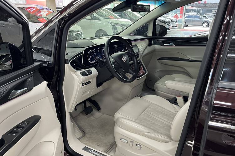 Used Buick GL8 2020 Avenir Avia Six-Seat Deluxe Edition
