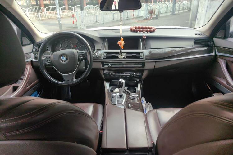 Used BMW 5 Series 2014 525Li Luxury Design Package
