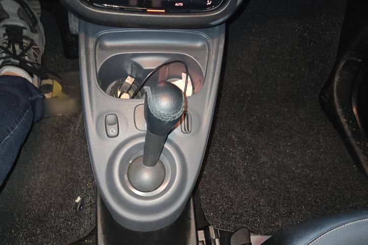 Used  forfour 2018 0.9T 66 kW Pioneer Edition
