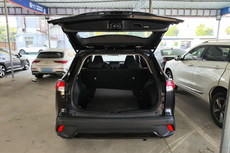 Used Toyota Corolla Cross 2024 2.0L Pioneer Edition
