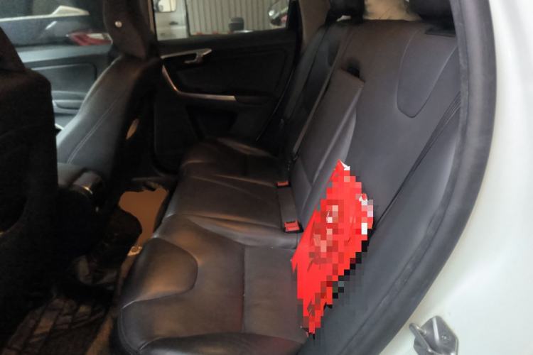 Used Volvo XC60 2015 T5 Smart Upgrade Model
