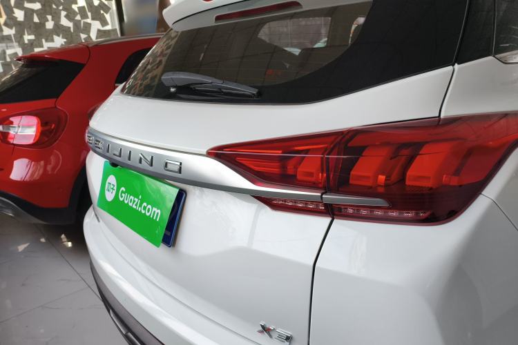 Used BAIC Beijing X3 2019 1.5L Manual Glory Edition
