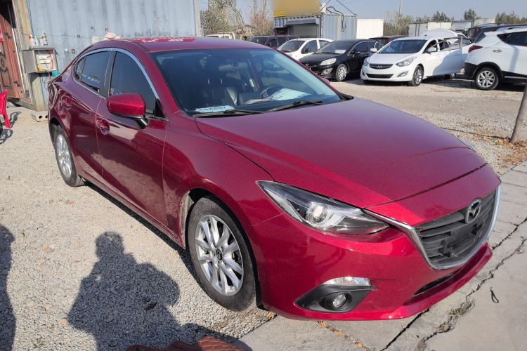 Used Mazda Mazda 3 Axela 2014 Sedan 1.5L Automatic Comfort Model
