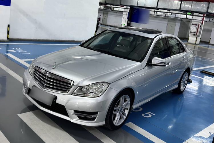 Used Mercedes-Benz C-Class 2013 C 260 Elegant Grand Edition
