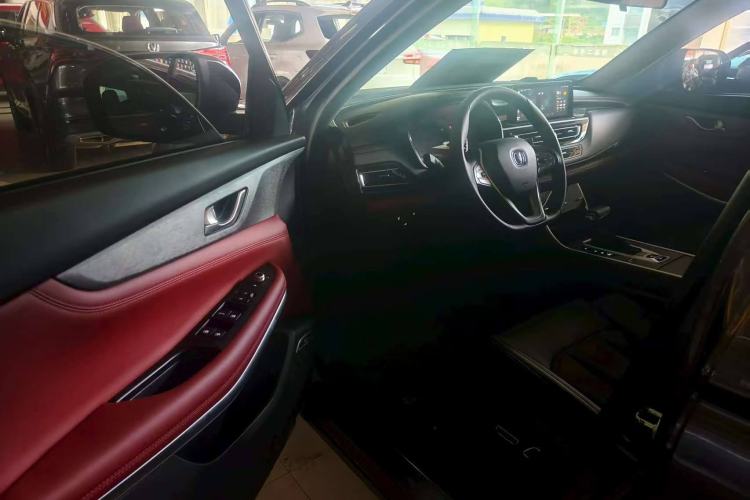 Used Changan CS75 2023 Enjoy Edition 1.5T DCT Prestige Version
