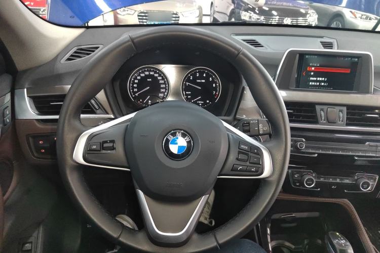 Used BMW X1 2018 sDrive18Li Luxury Model
