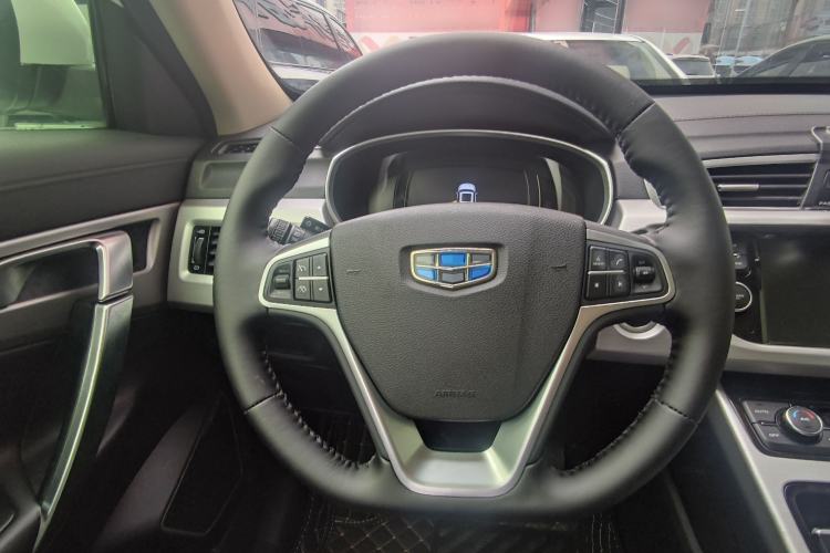 Used Geely Auto Emgrand X7 Sport 2016 1.8TD Automatic Smart Connectivity Version
