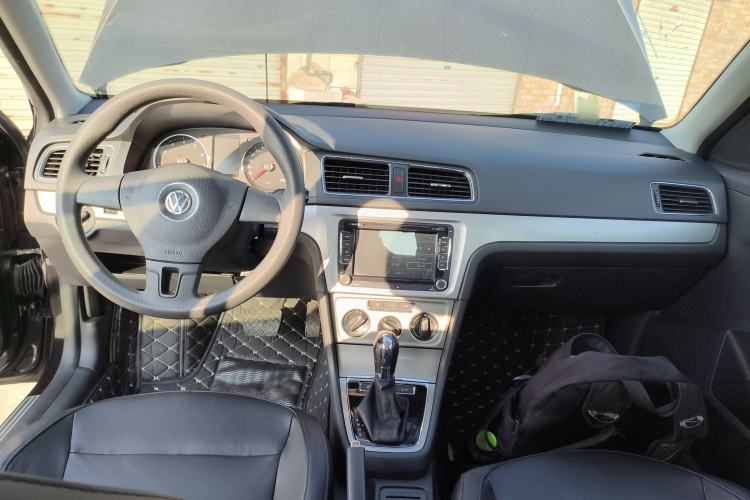 Used Volkswagen Lavida 2013 Restyled Classic 1.6L Automatic Comfort Edition
