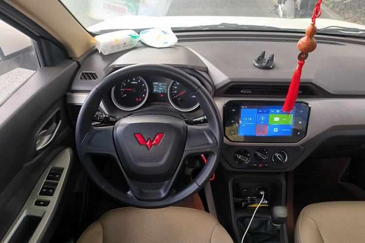 Used Wuling Hongguang 2021 1.5L Facelifted S Comfort Version with Electric Power Steering LAR
