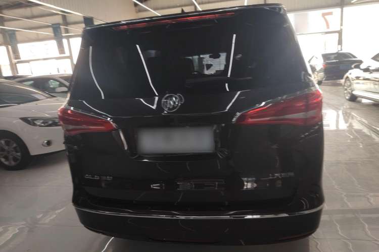 Used Buick GL8 2017 ES 28T Luxury Model China V Standard
