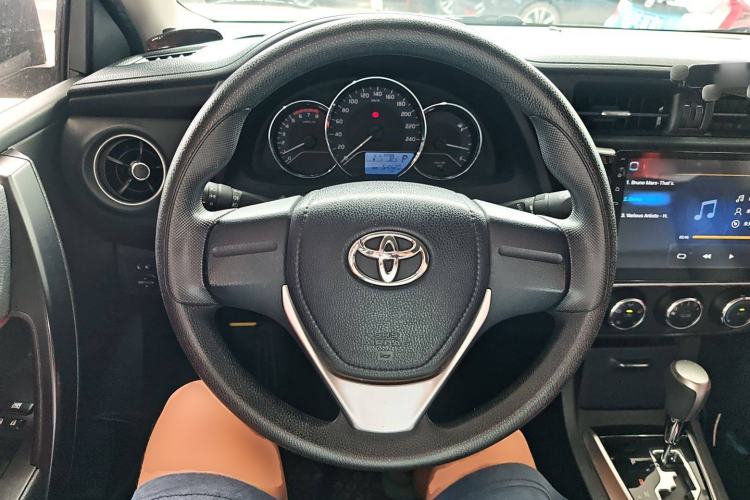 Used Toyota Corolla 2017 Revised Version 1.2T S-CVT GL
