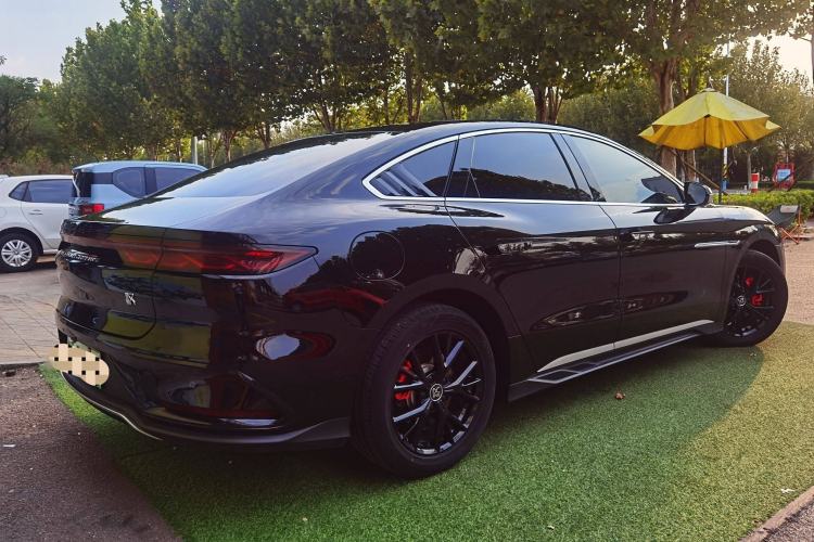 Used BYD Han 2024 DM-i Glory Edition 121KM Elite Model
