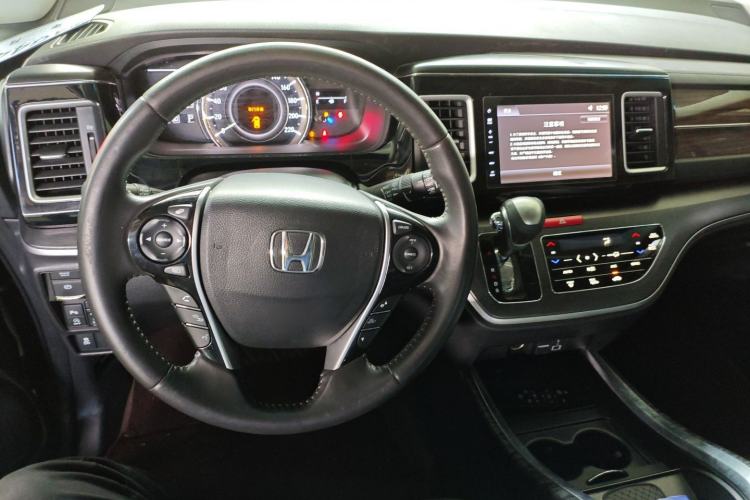 Used Honda Elysion 2016 2.4L Luxury Edition
