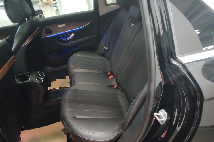 Used Mercedes-Benz E-Class 2019 E 260 L
