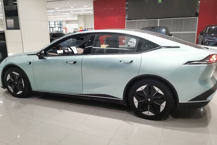 Used  SL03 2022 515 Pure Electric Version
