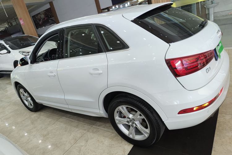 Used Audi Q3 2017 30 TFSI Fashion Model
