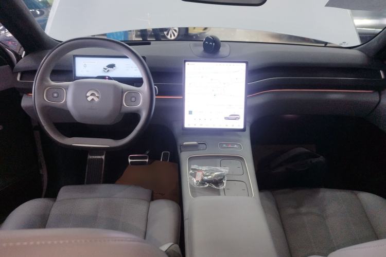 Used Nio ES8 2023 75 kWh
