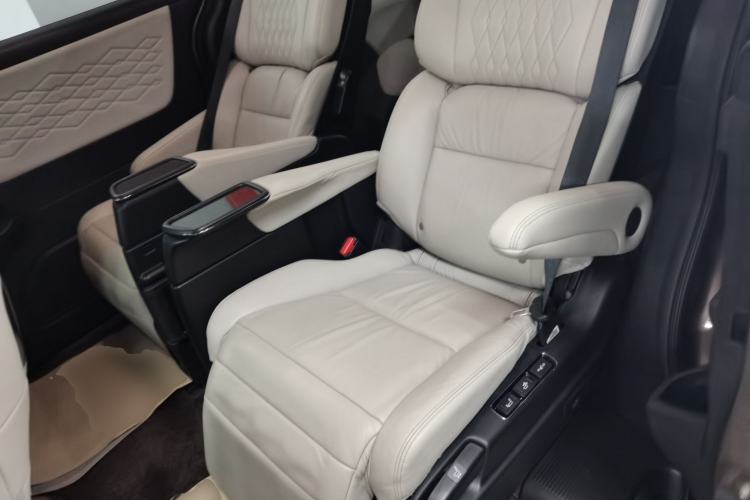 Used Honda Elysion 2022 2.0L eHEV Luxury Edition