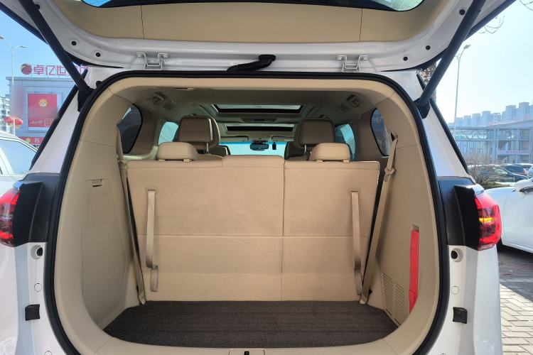 Used Buick GL8 2022 ES Land Cruiser 653T Luxury Model