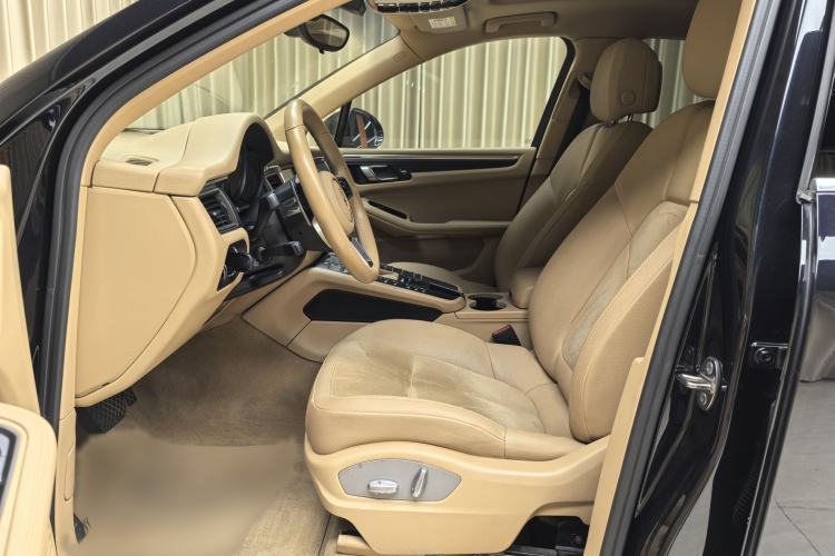 Used Porsche Macan 2014 Macan 2.0T
