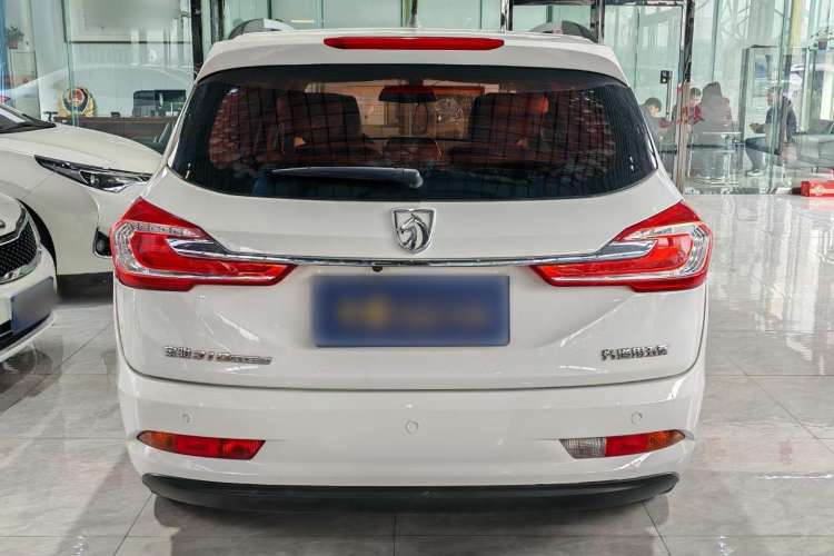 Used Baojun 310W 2017 1.5L Manual Luxury Model China V Standard
