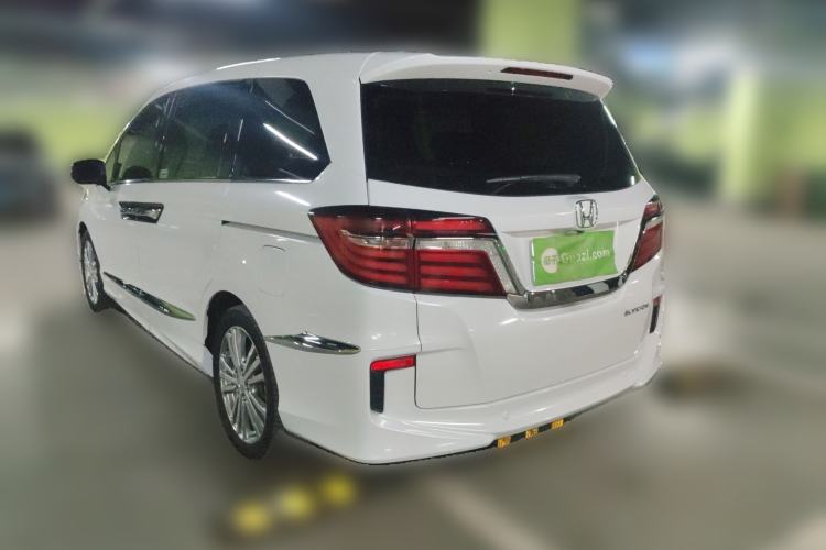 Used Honda Elysion 2016 2.4L Luxury Edition
