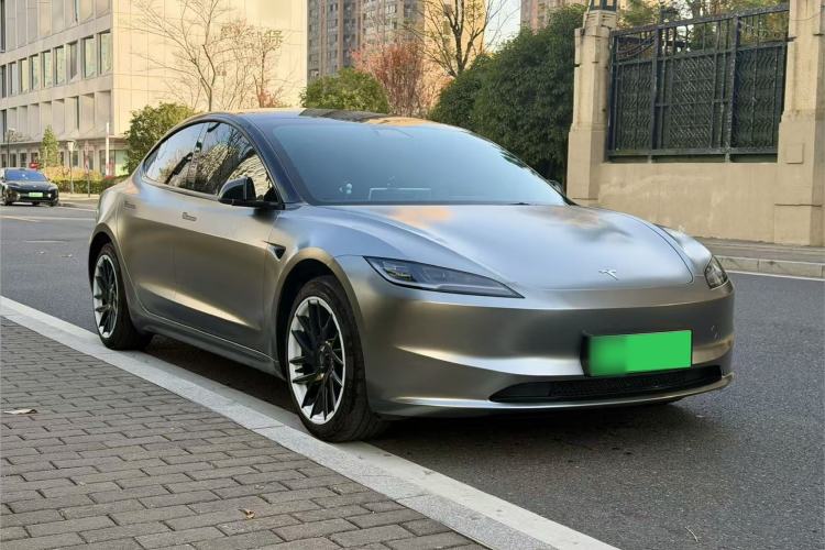 Used Tesla Model 3 2023 Rear-Wheel-Drive Version
