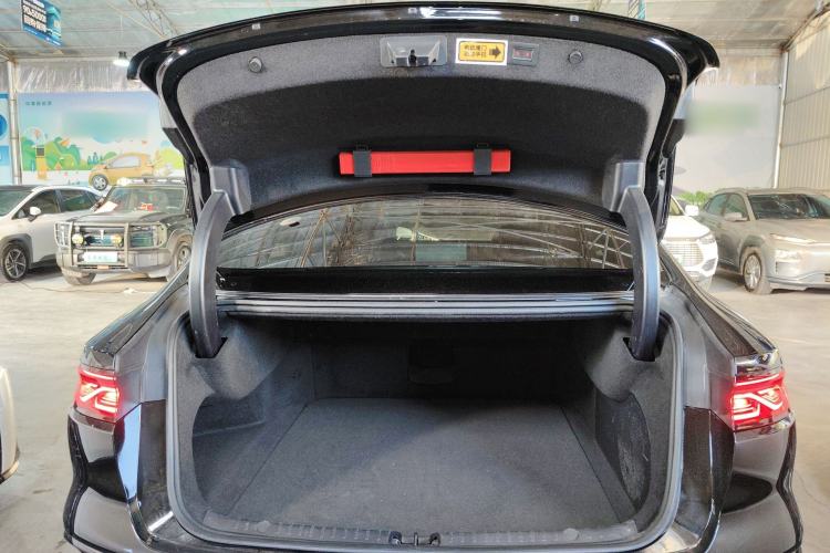 Used BYD Han 2023 EV Champion Edition 610KM All-Wheel-Drive Flagship Model
