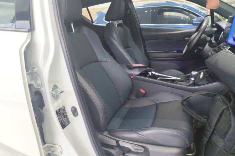 Used Toyota C-HR 2020 2.0L Leading Edition
