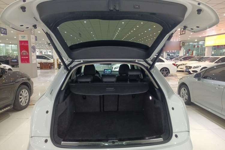 Used Audi Q3 2017 35 TFSI Fashion Model
