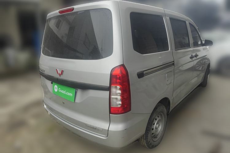Used Wuling Hongguang V 2022 1.5L Jingqu Edition Electric-Assist LAR
