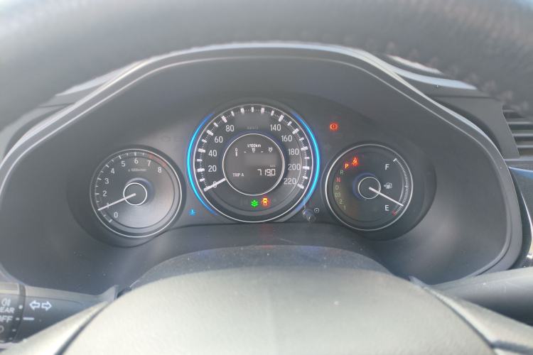 Used Honda Crider 2015 1.8L Automatic Luxury Edition
