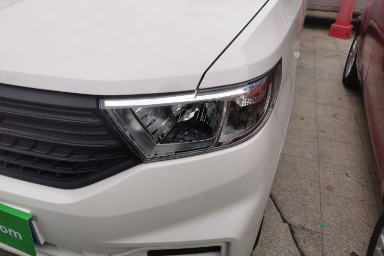 Used Wuling Hongguang V 2022 1.5L Jingqu Edition Electric-Assist LAR