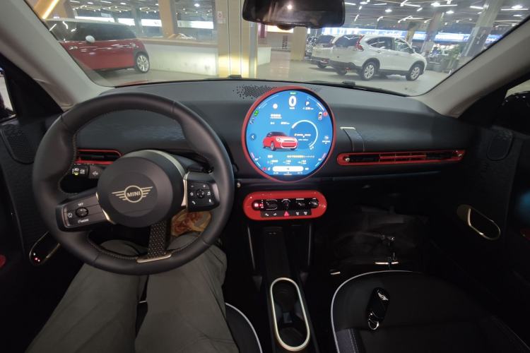 Used MINI Electric MINI COOPER 2024 456km COOPER E Classic Edition