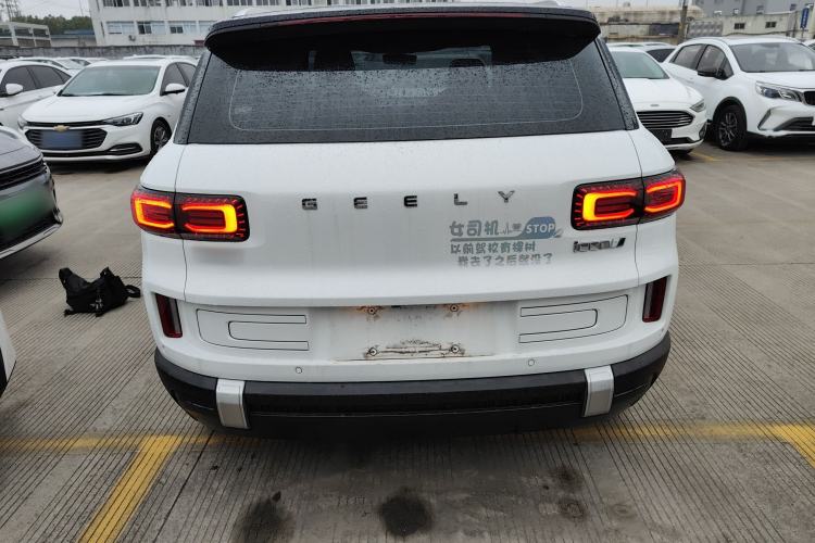 Used Geely Auto icon 2023 1.5TD Chocolate Smoothie Edition
