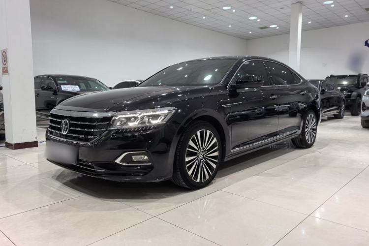Used Volkswagen Passat 2019 330TSI Luxury Edition China VI Standard