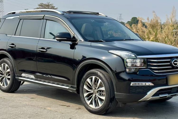 Used GAC Trumpchi GS8 2017 320T Two-Wheel Drive Luxury Smart Connectivity Version (7 Seats)
