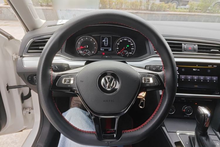 Used Volkswagen Lamando 2021 230TSI DSG Fashion Edition
