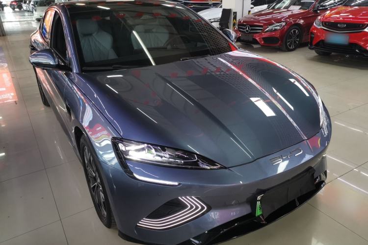 Used BYD Seal 2022 550 km Standard Range Rear-Wheel Drive Prestige Version
