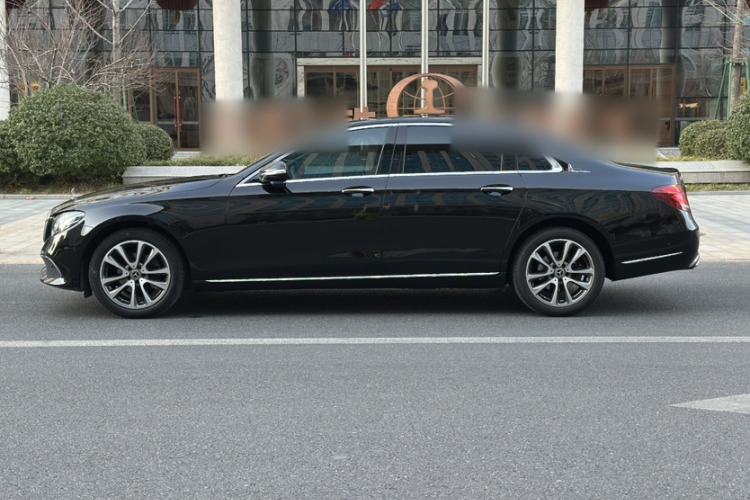 Used Mercedes-Benz E-Class 2016 E 200 L
