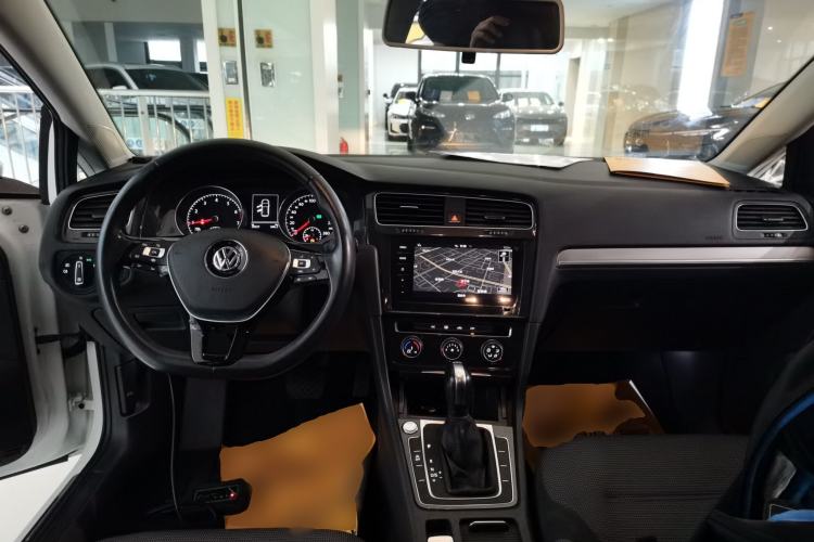 Used Volkswagen Golf 2020 Zhiai Edition 280TSI DSG Comfort Model
