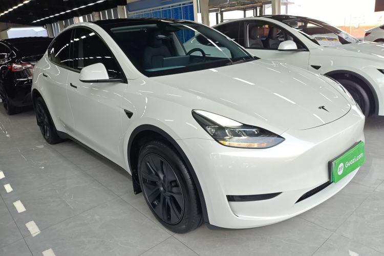 Used Tesla Model Y 2024 Rear-Wheel-Drive Version
