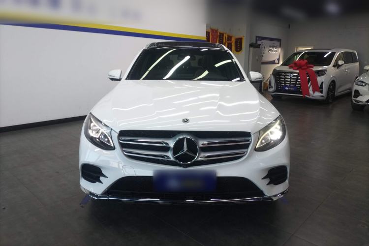Used Mercedes-Benz GLC 2018 Facelift GLC 260 4MATIC Luxury Edition
