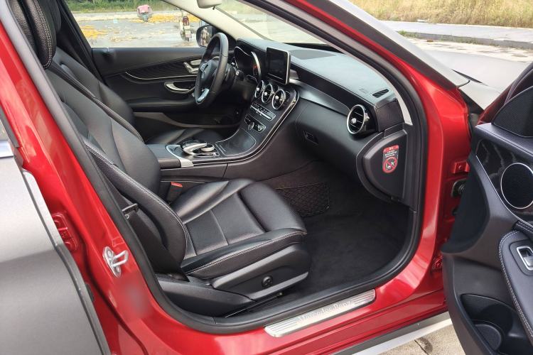 Used Mercedes-Benz C-Class 2016 C 200 L Sport Edition
