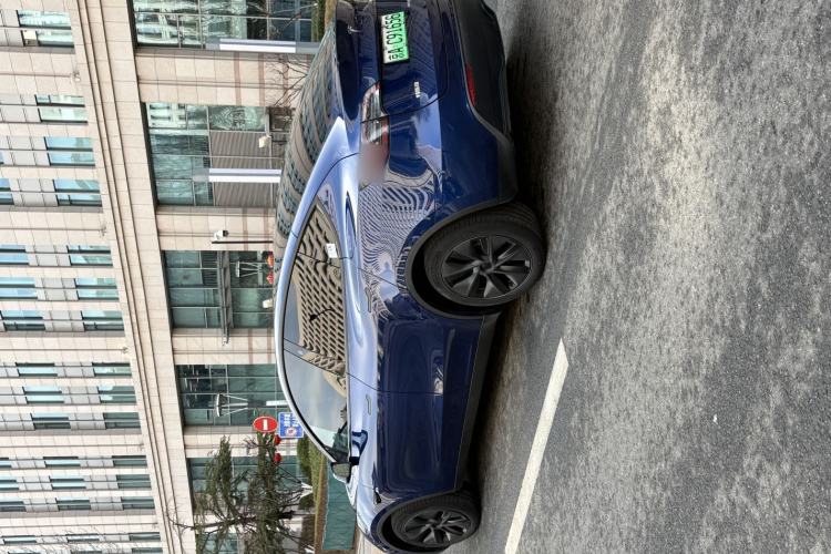 Used Tesla Model Y 2024 Long-Range All-Wheel-Drive Version