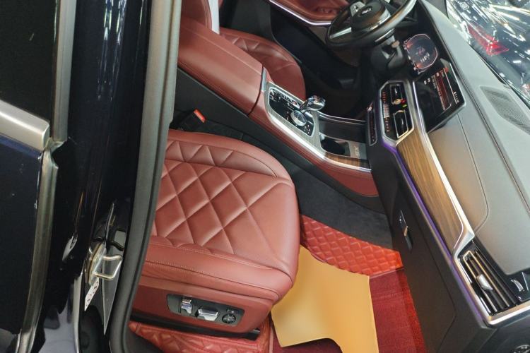 Used BMW X5 2022 Restyled xDrive 40Li M Sport Package