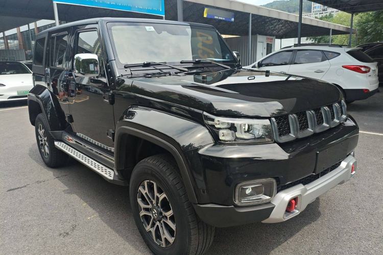 Used Beijing Auto BJ40 2019 2.3T Automatic Four-Wheel Drive Urban Hunter Edition Premium Model China VI Emission Standard
